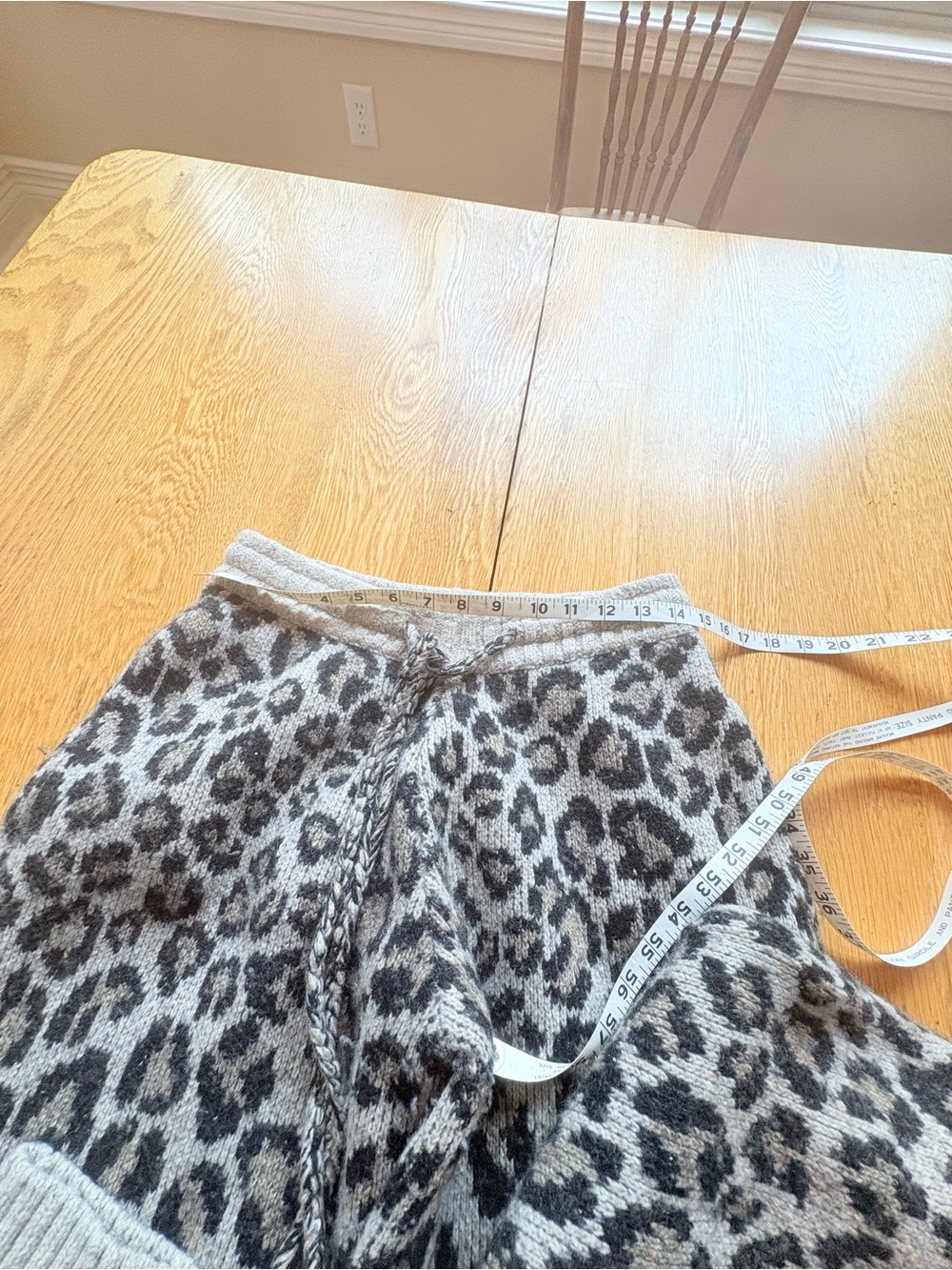 Alanui Wild Spirit Intarsia Leopard Print Grey Wool Blend Chunky Knit Sweatpants - Picture 7 of 15